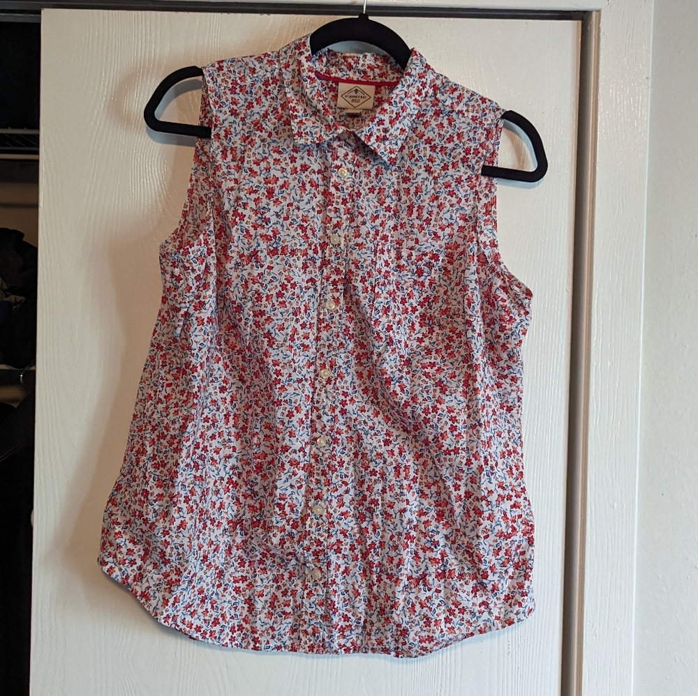 St. John's Bay floral sleeveless blouse